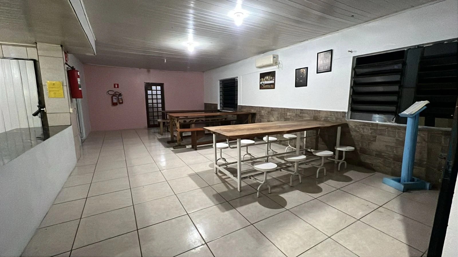 Refeitório da unidade feminina de Portão